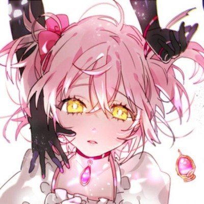 张柏芝晒二儿子打球正脸